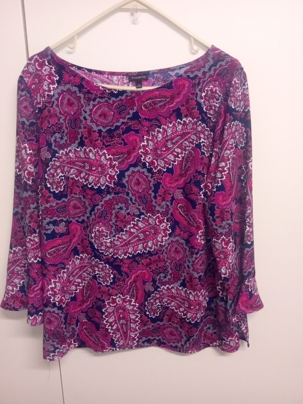 Talbots Women's Pink and Navy Paisley Long Sleeve Scoop Neck Top